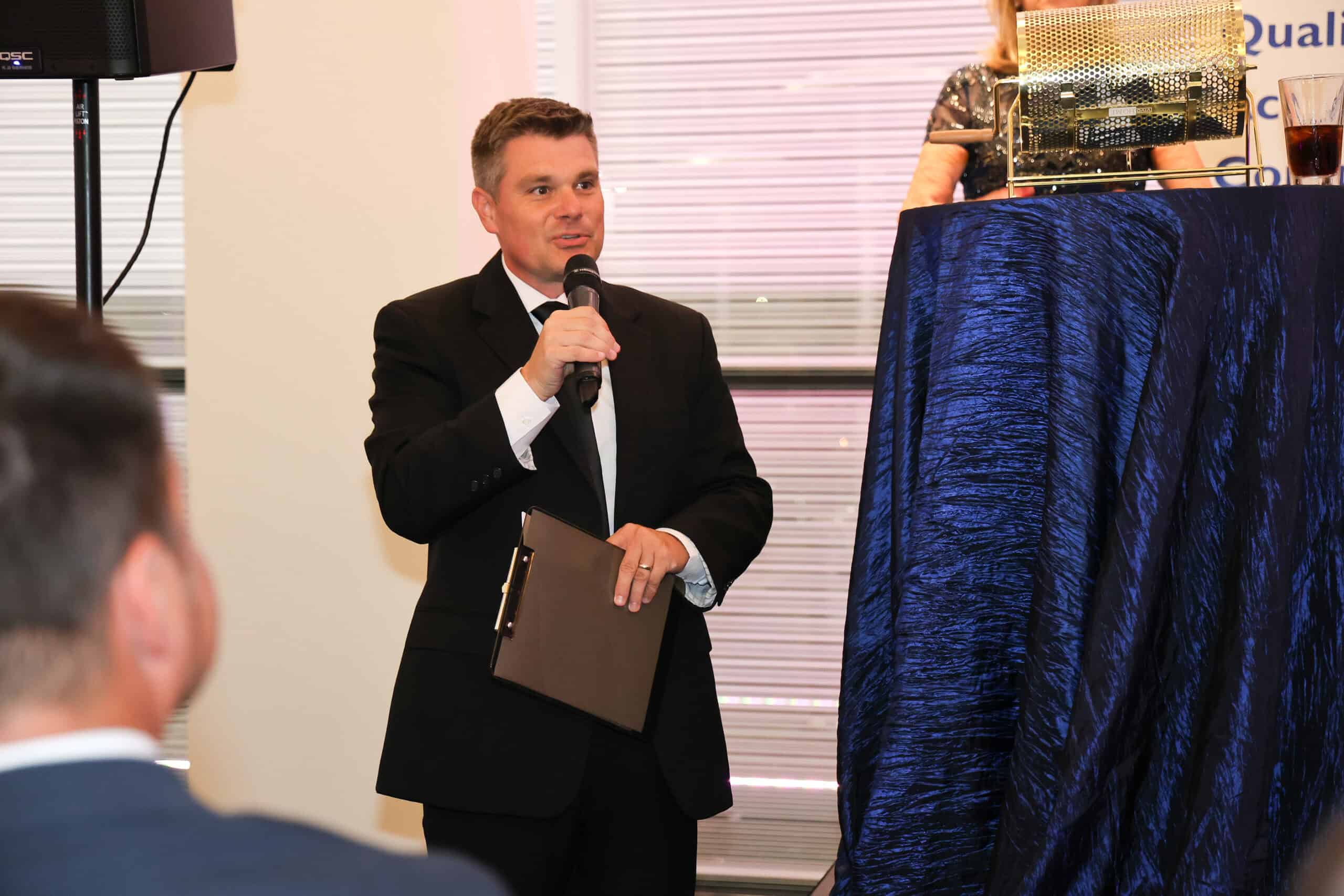 071 Gala2025 IMG 2395 v2